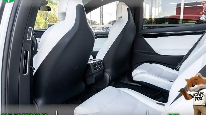 TESLA MODEL X 2017 5YJXCBE24HF074885 image